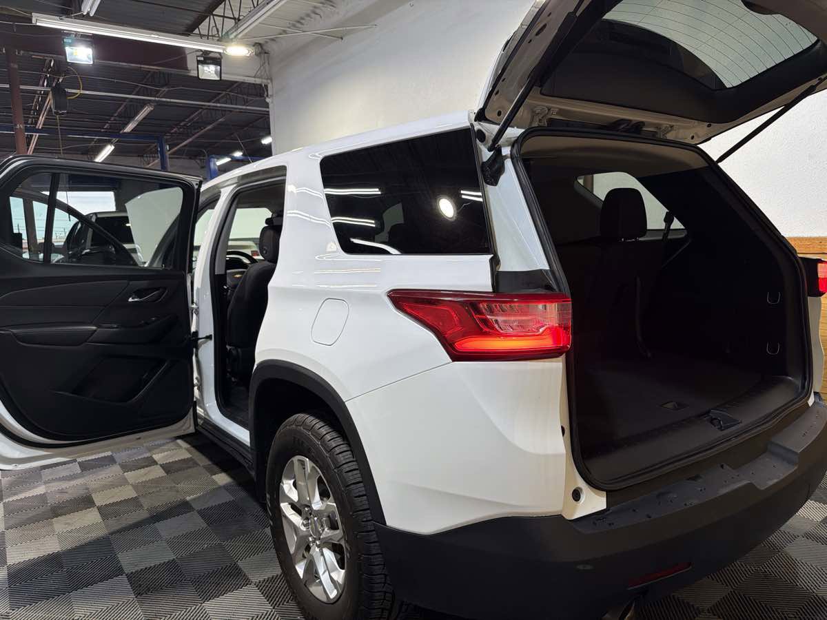Used 2020 Chevrolet Traverse LS w/ LPO, Floor Liner Package FWD image 13