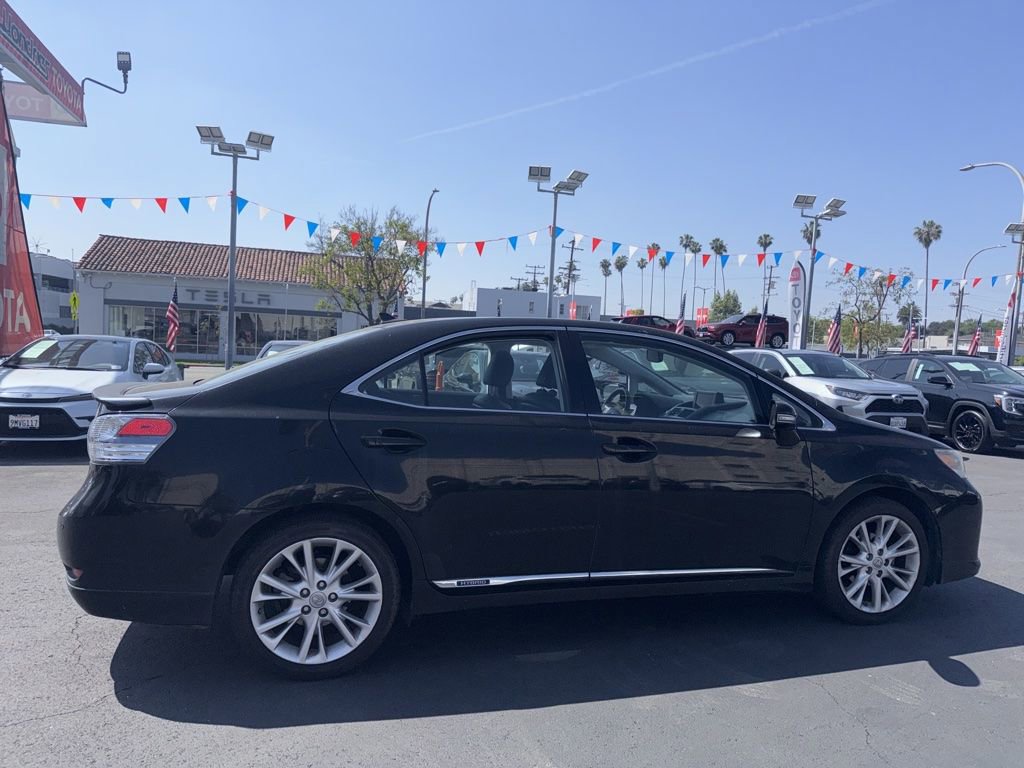 Used 2011 Lexus HS 250h Premium w/ Park Assist Pkg image 4