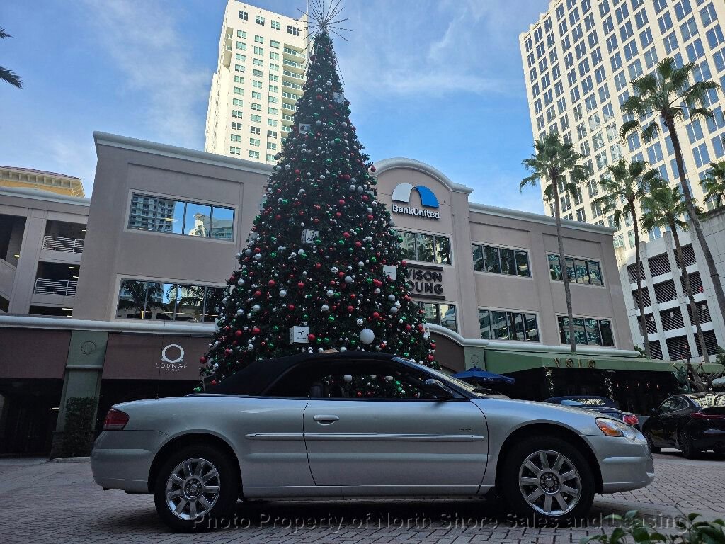 Used 2004 Chrysler Sebring LXi image 12