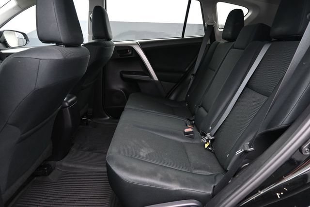 Used 2016 Toyota RAV4 LE AWD/4WD image 11