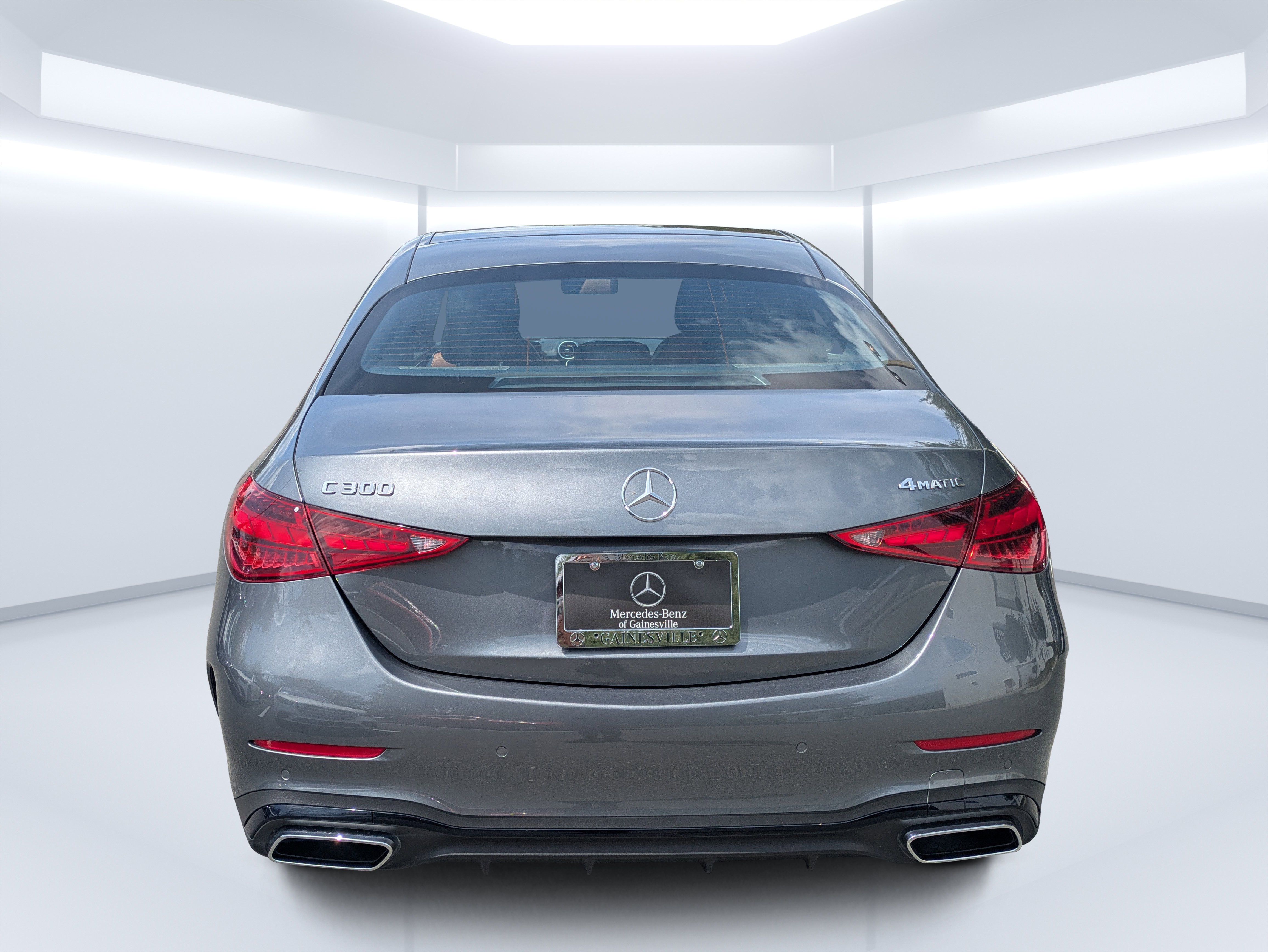 Used 2024 Mercedes-Benz C 300 4MATIC Sedan image 4