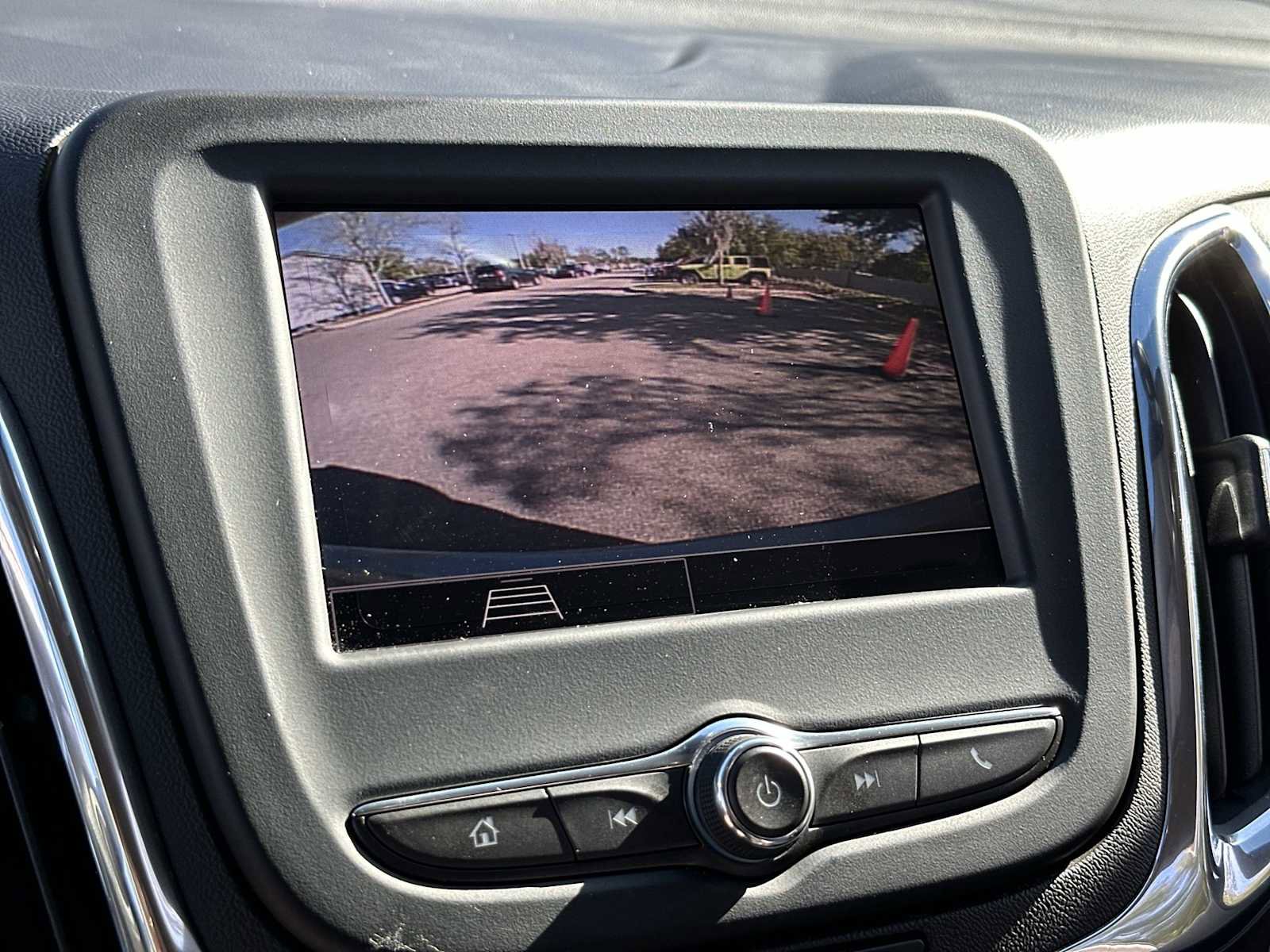 Certified 2023 Chevrolet Equinox LS w/ LS Convenience Package image 22