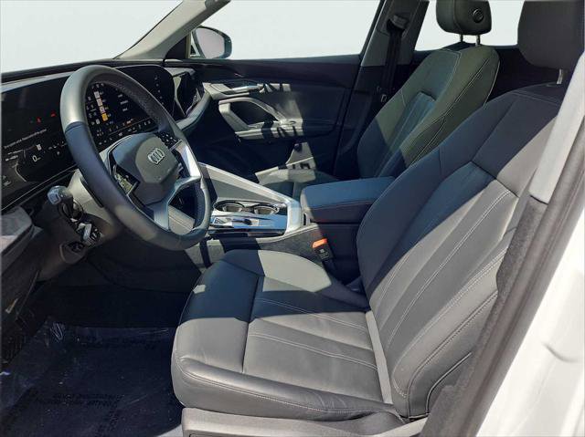 Certified 2025 Audi Q5 Premium w/ Convenience Package AWD/4WD image 15