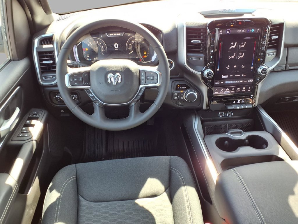 New 2026 RAM 1500 Big Horn AWD/4WD image 4