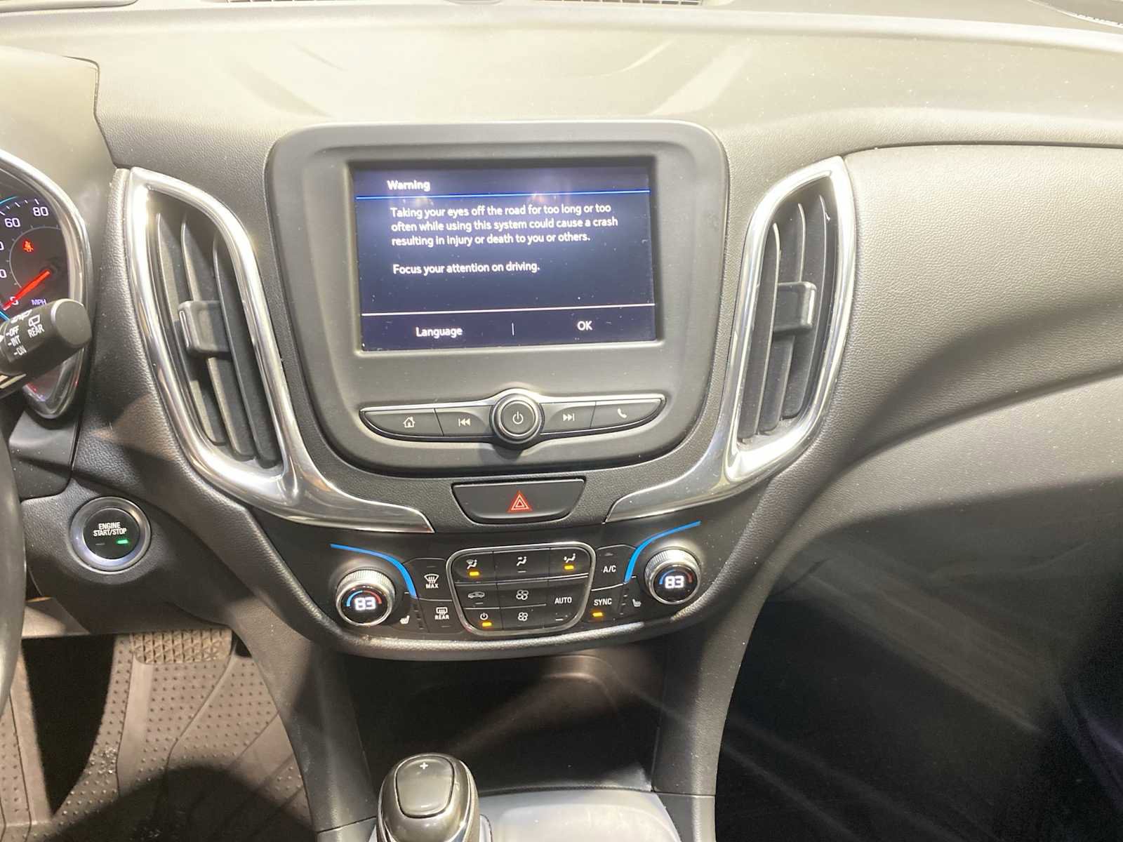 Used 2020 Chevrolet Equinox LT image 16