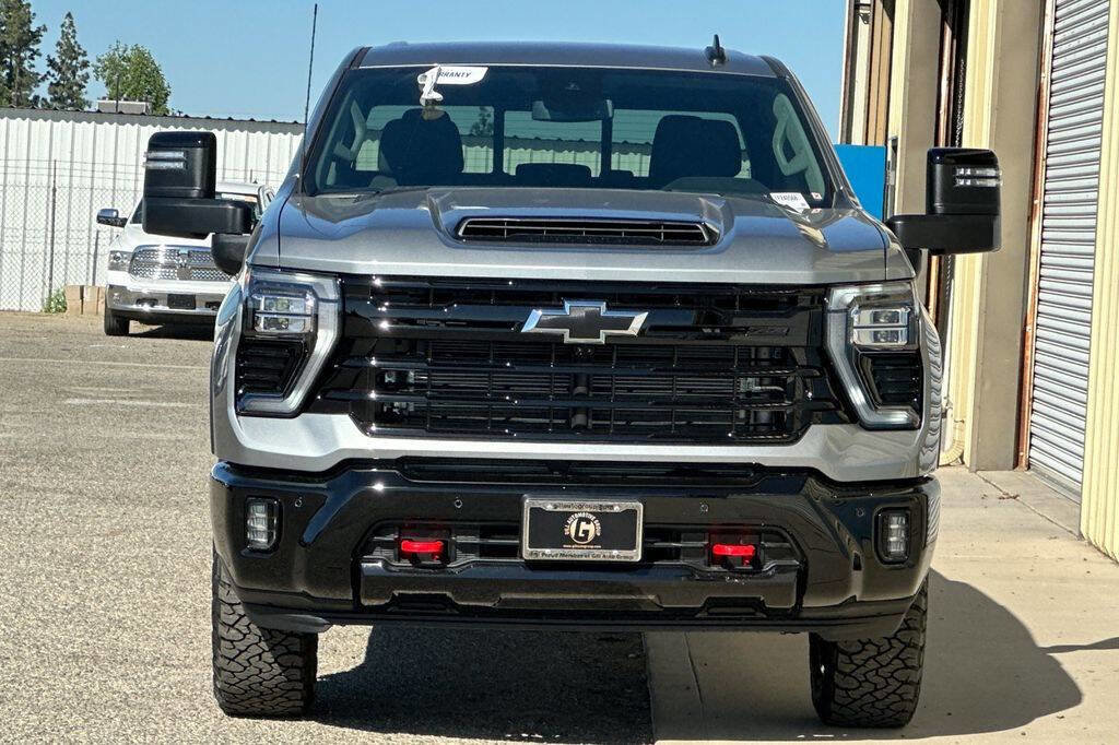 New 2026 Chevrolet Silverado 2500 LT image 9