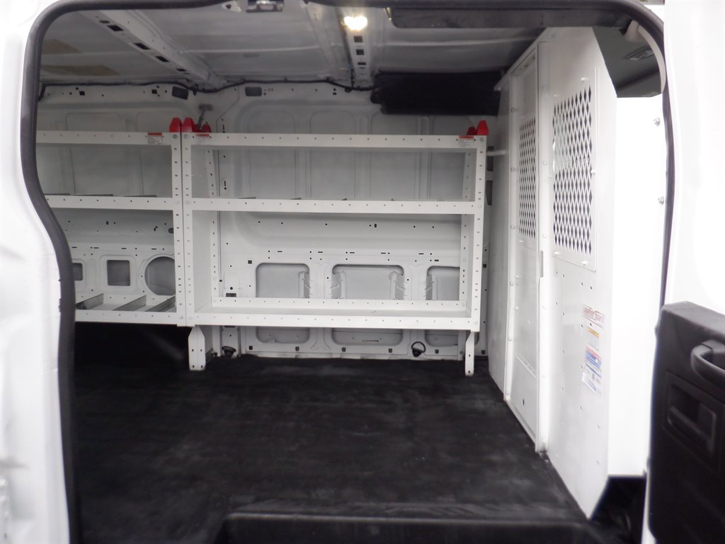 Used 2015 Ford Transit 250 130 Low Roof image 10