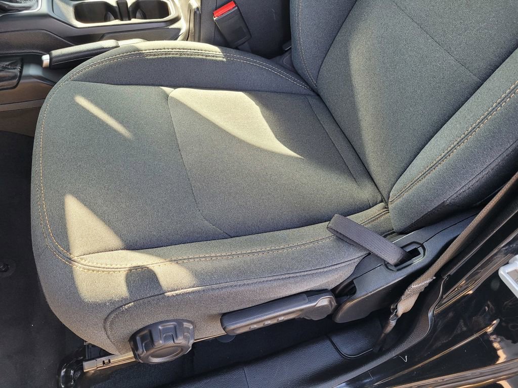 Used 2024 Jeep Wrangler Unlimited image 10