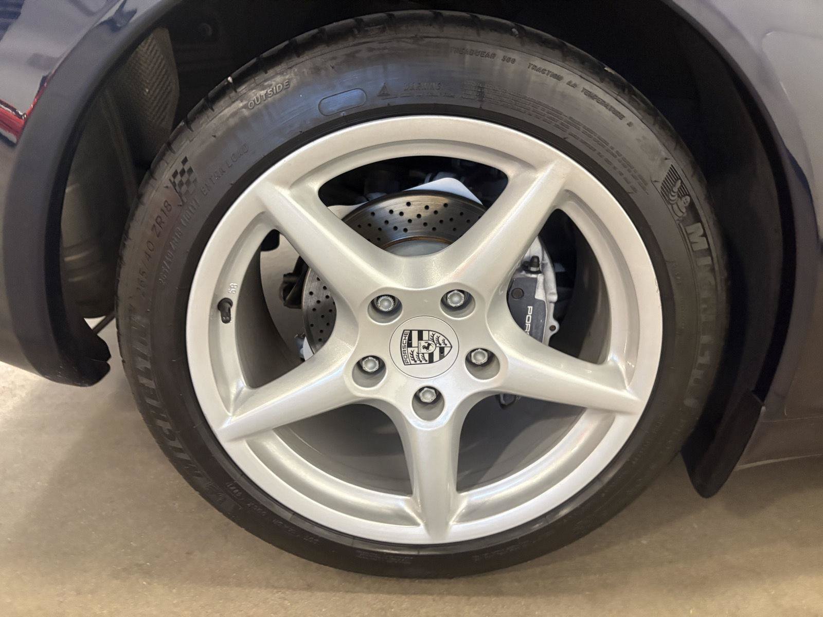 Used 2006 Porsche 911 Carrera RWD image 39