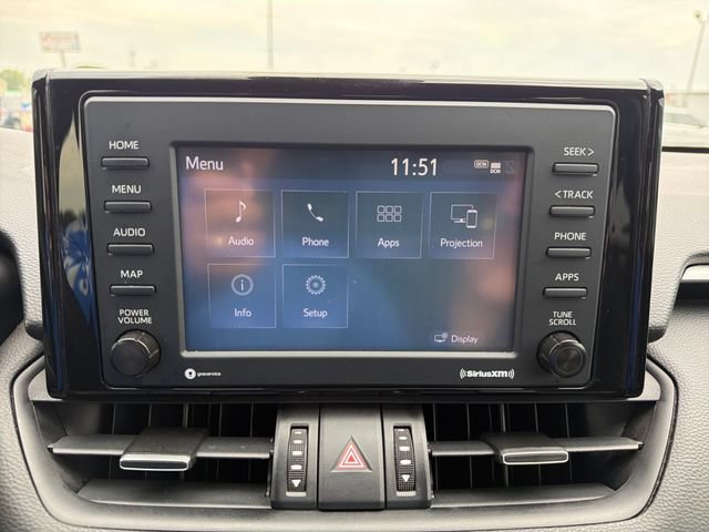 Used 2020 Toyota RAV4 XLE Premium FWD image 12