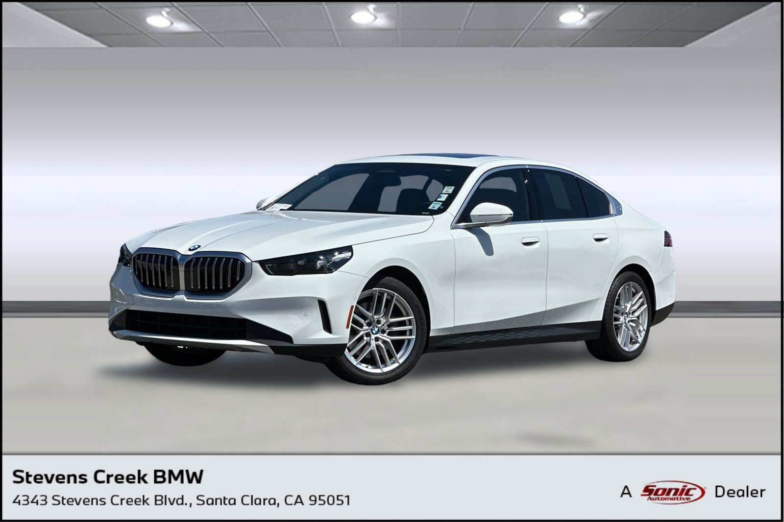 Used 2024 BMW 530i w/ Convenience Package RWD image 1