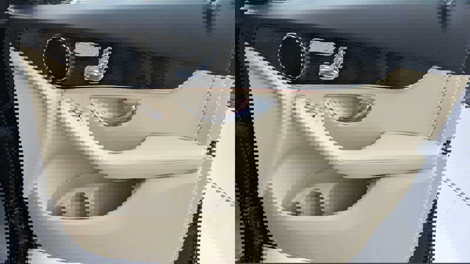 Used 2020 Mercedes-Benz GLC 300 image 23