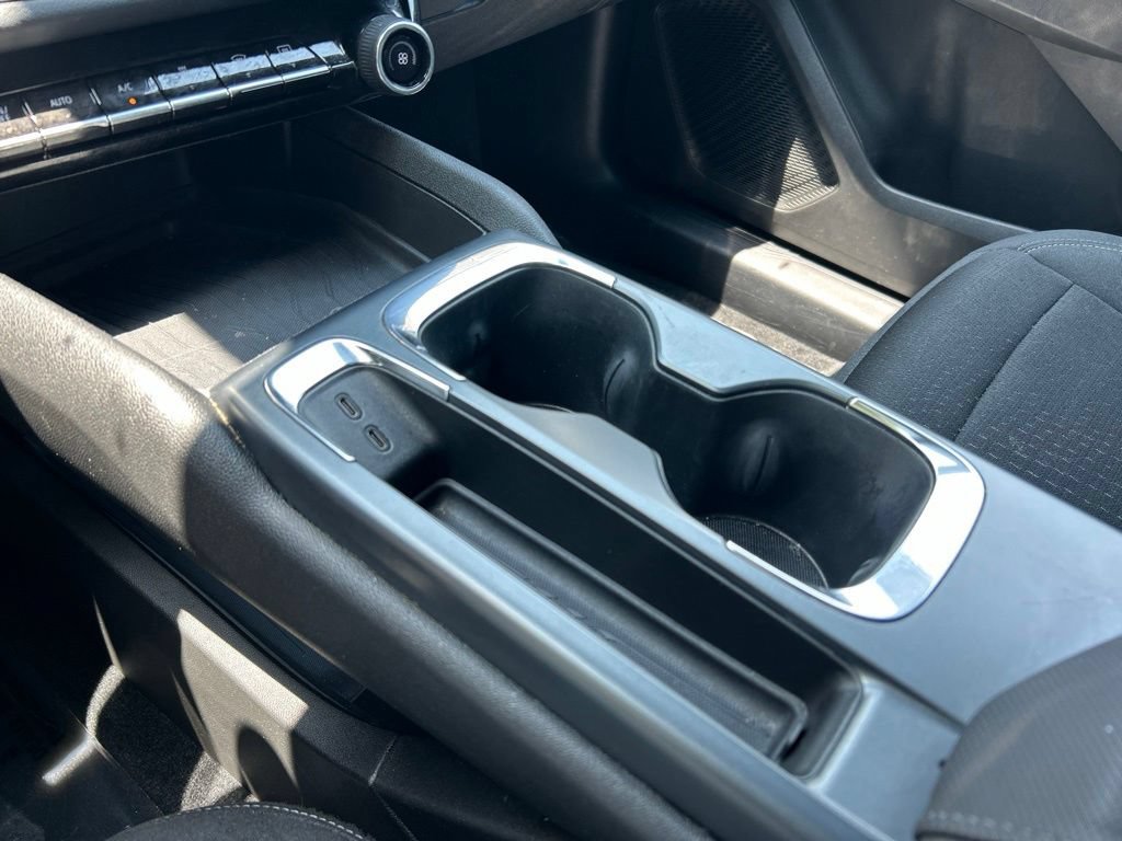 Used 2025 Chevrolet Equinox EV LT FWD image 32