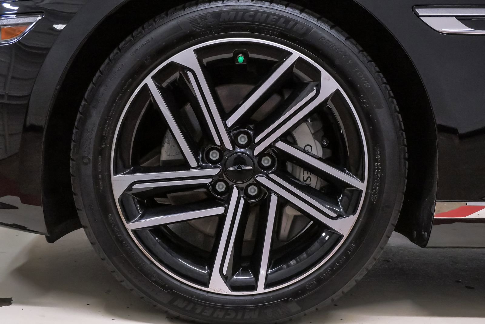 Certified 2026 Genesis G80 2.5T Advanced image 27