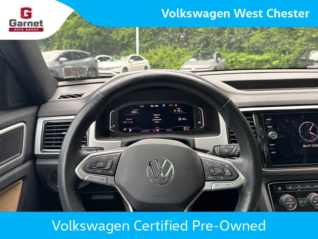 Certified 2023 Volkswagen Atlas Cross Sport SEL R-Line AWD/4WD image 11