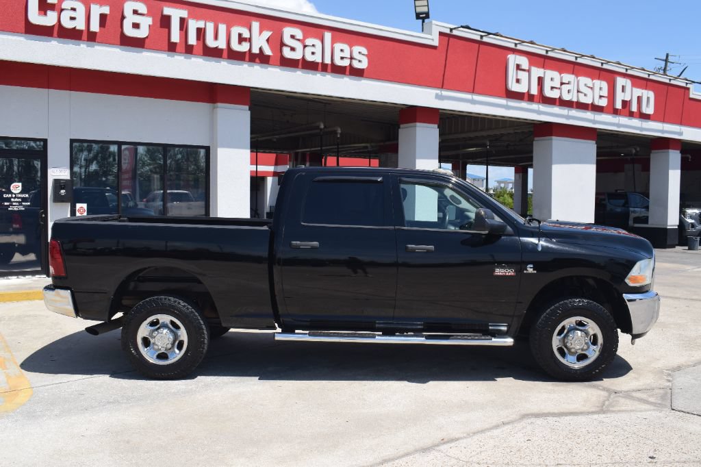 Used 2012 RAM 2500 ST w/ Chrome Appearance Group AWD/4WD image 3