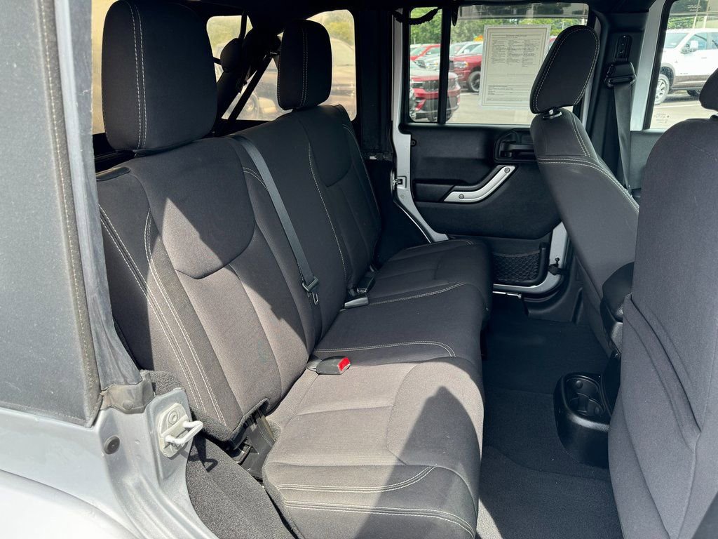 Used 2013 Jeep Wrangler Unlimited Sahara w/ Connectivity Group image 19