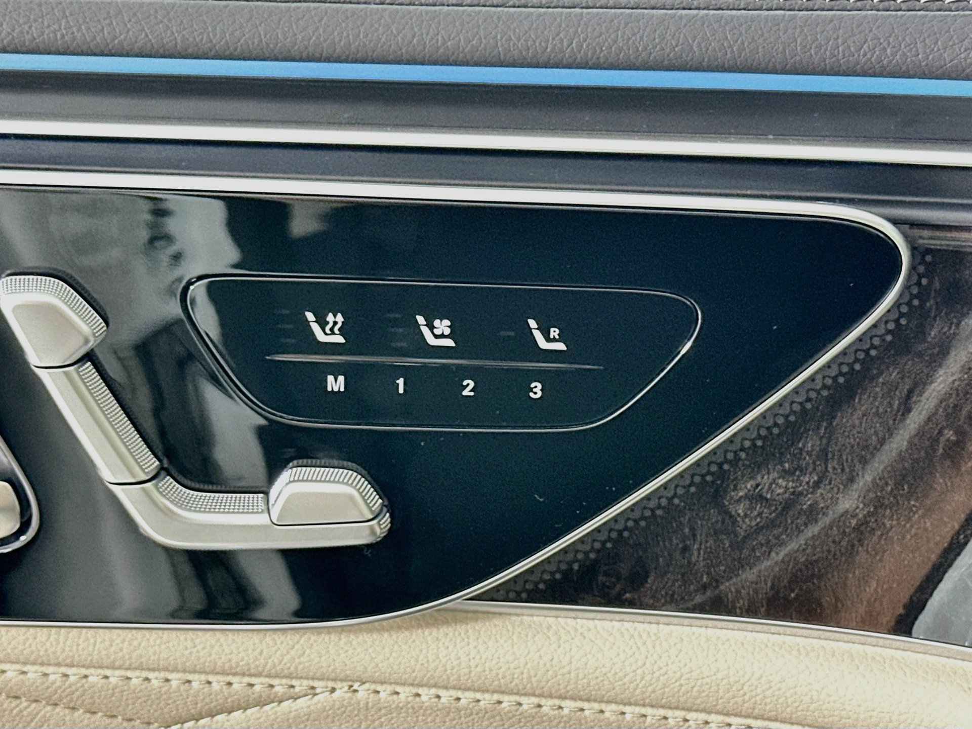 New 2027 Mercedes-Benz S 580 4MATIC Sedan image 22