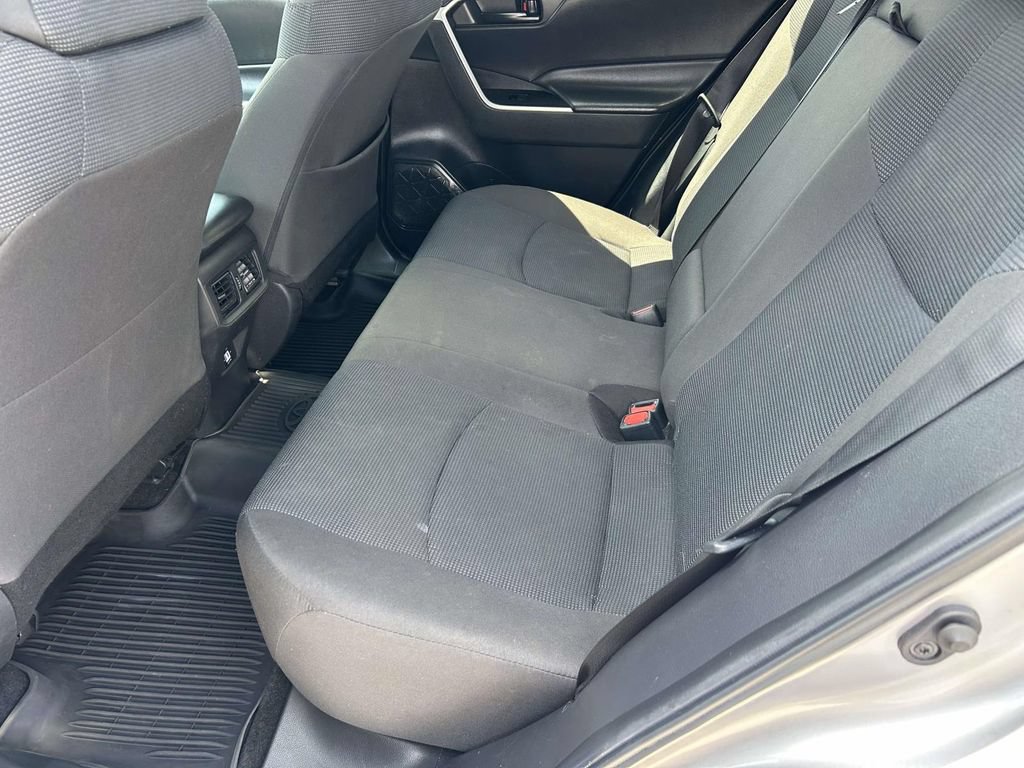 Used 2023 Toyota RAV4 LE FWD image 13