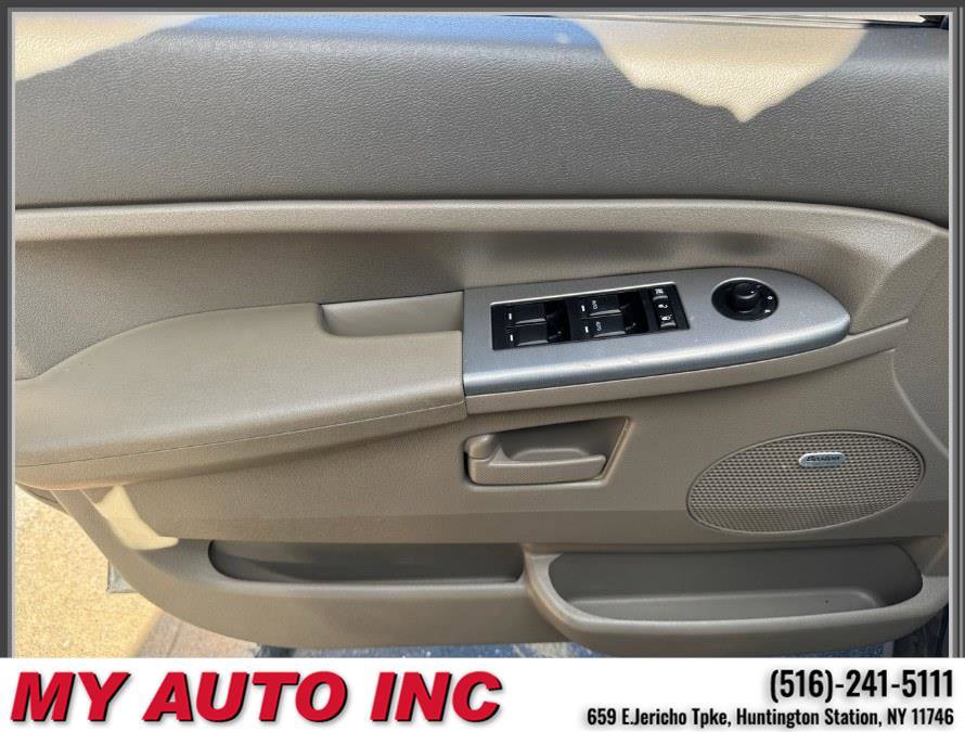 Used 2008 Jeep Grand Cherokee Laredo image 25