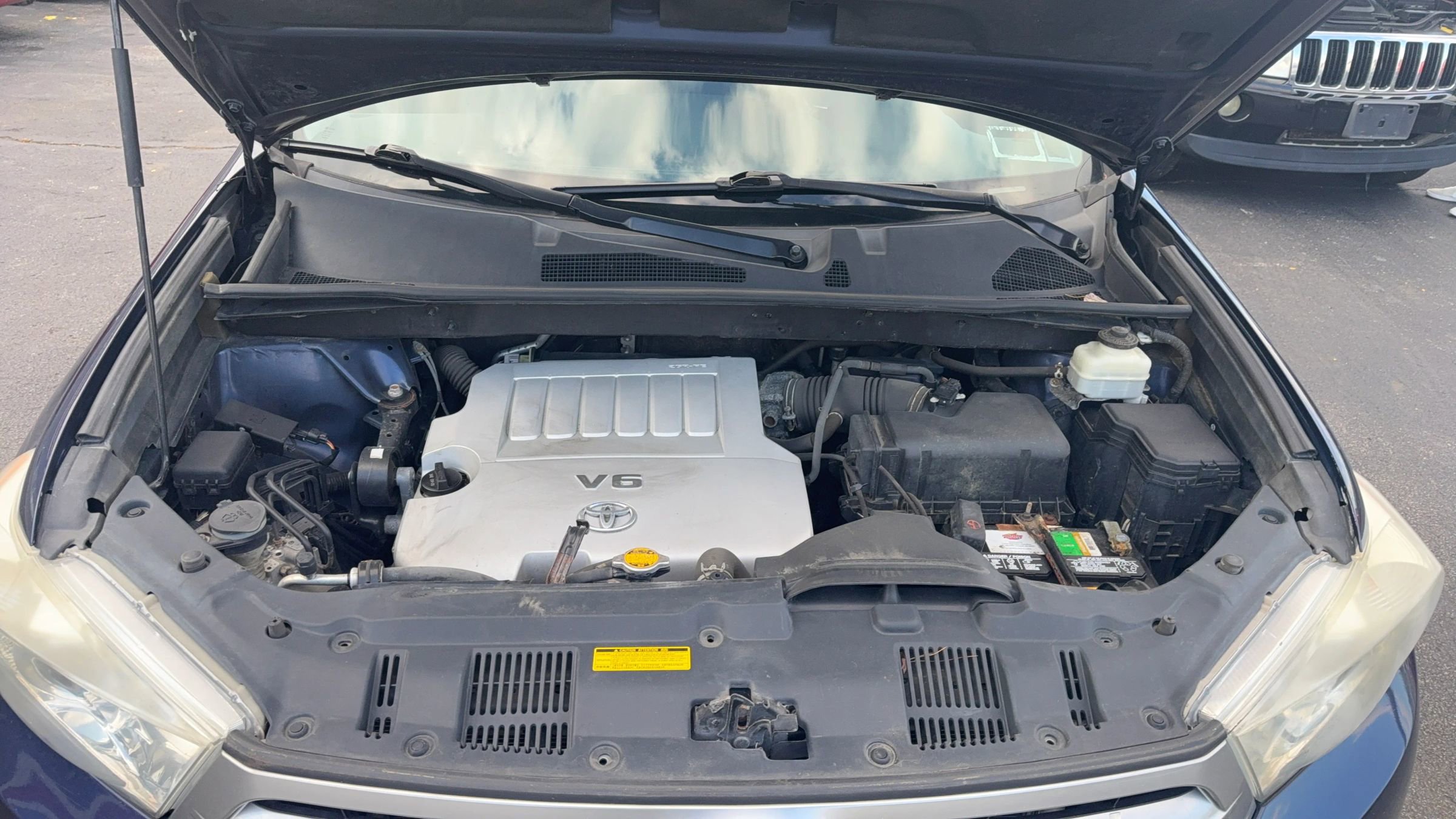 Used 2011 Toyota Highlander SE image 15