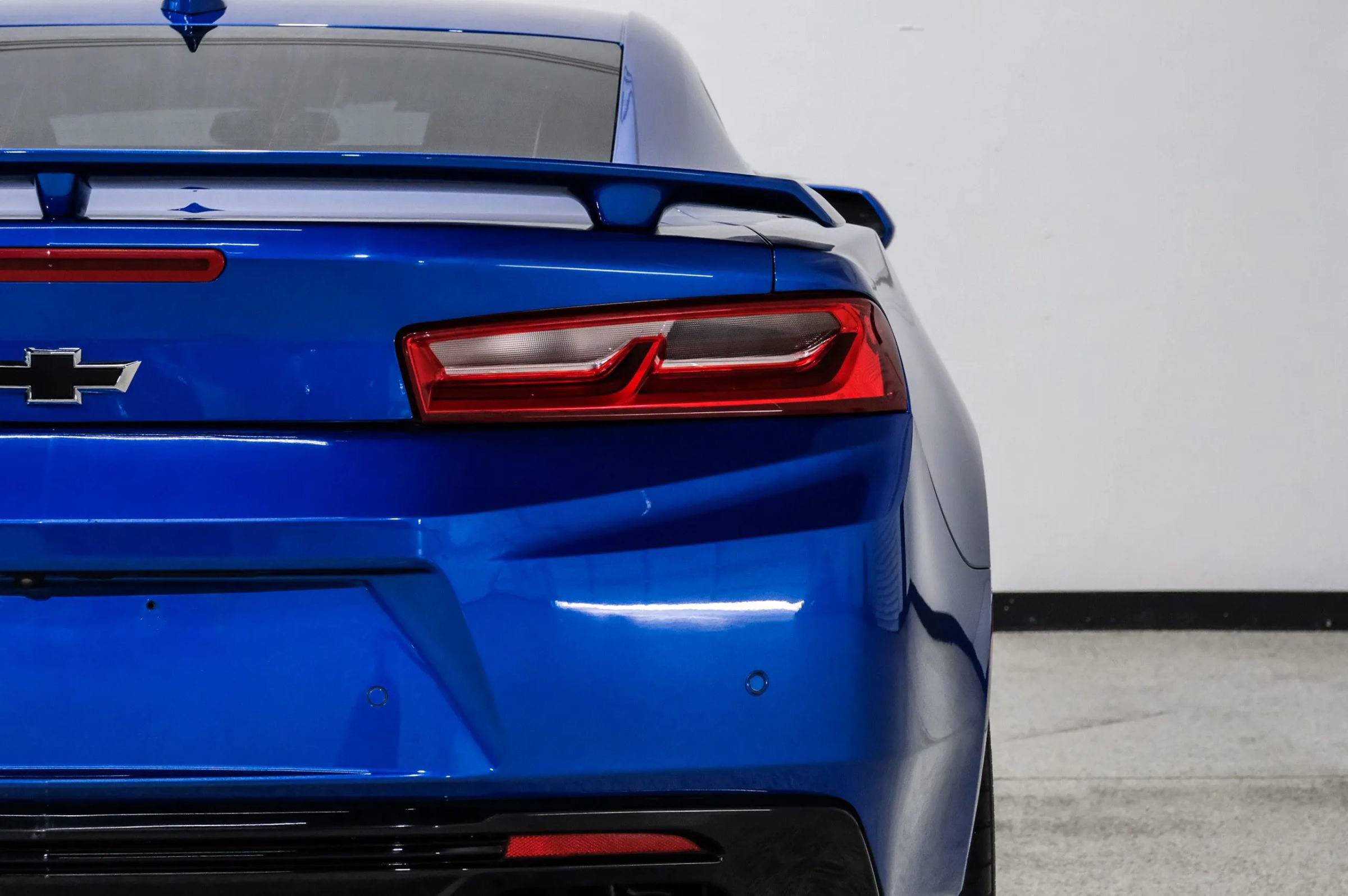 Used 2017 Chevrolet Camaro SS RWD image 47