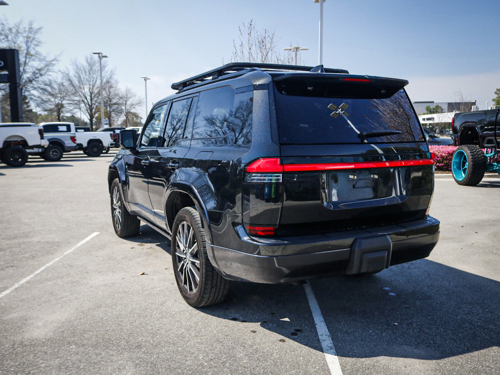 Used 2024 Lexus GX 550 w/ Accessory Package (31) image 9