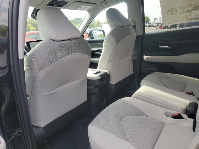 New 2026 Toyota Grand Highlander AWD image 10