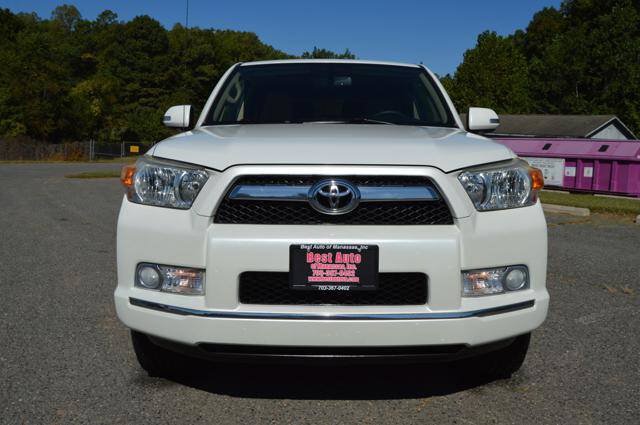Used 2011 Toyota 4Runner SR5 AWD/4WD image 2