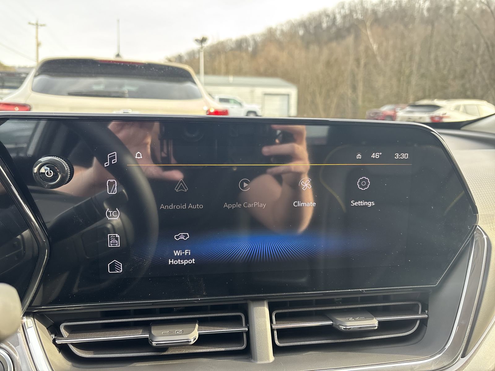 New 2026 Chevrolet Trax ACTIV FWD image 19