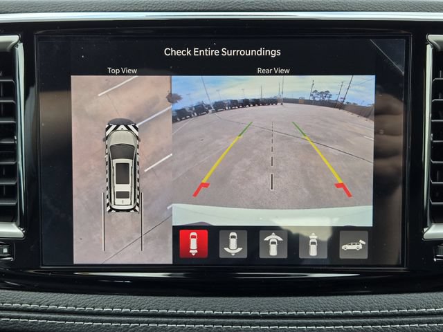 New 2026 Chrysler Pacifica Limited w/ Uconnect Theater Family Group FWD image 13