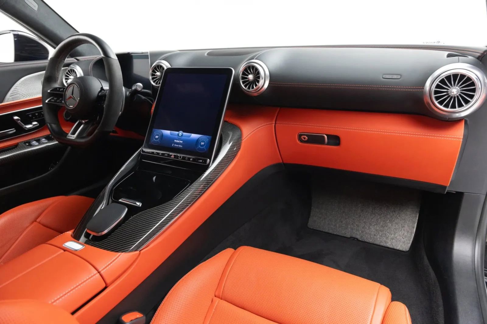 Used 2022 Mercedes-Benz SL 55 AMG 4MATIC image 2