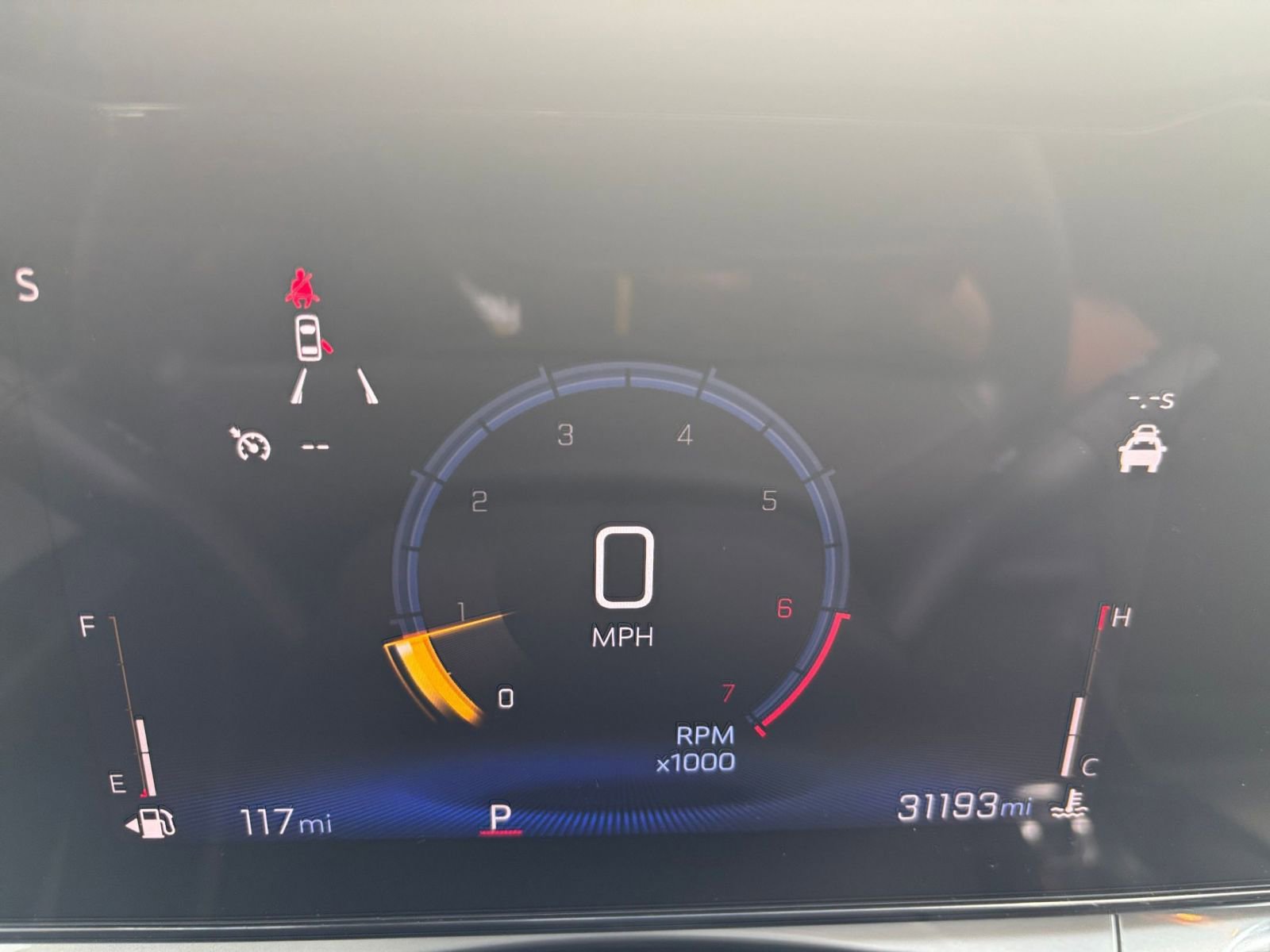 Used 2025 Chevrolet Trax LT FWD image 39