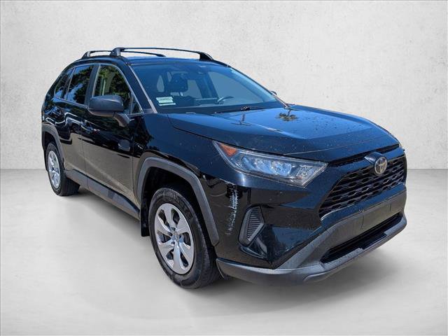 Used 2020 Toyota RAV4 LE w/ Carpet Mat Package FWD video 3