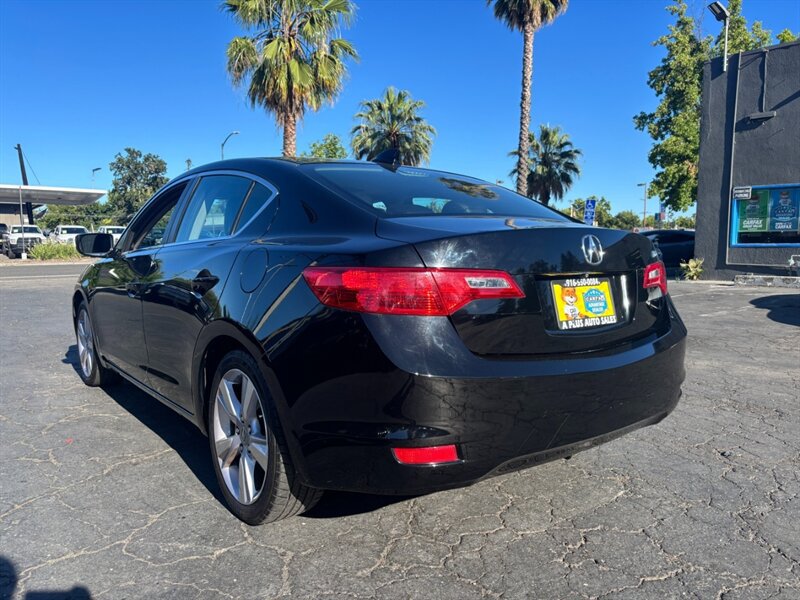 Used 2015 Acura ILX FWD image 5
