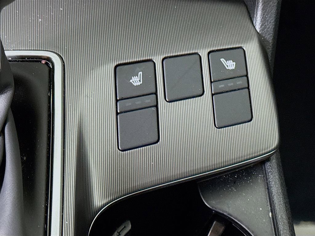 Used 2026 Kia Sportage EX image 10