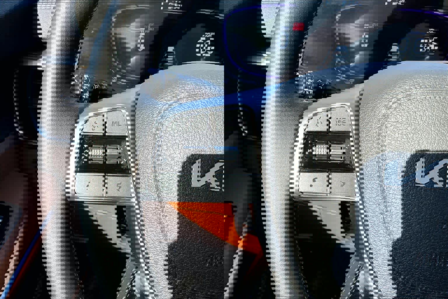 Used 2025 Kia Telluride EX X-Line image 24