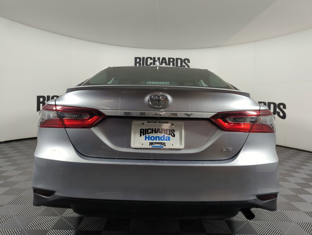 Used 2024 Toyota Camry LE image 4