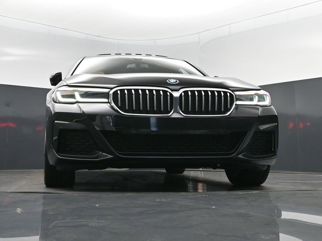 Certified 2023 BMW 530e w/ M Sport Package image 45