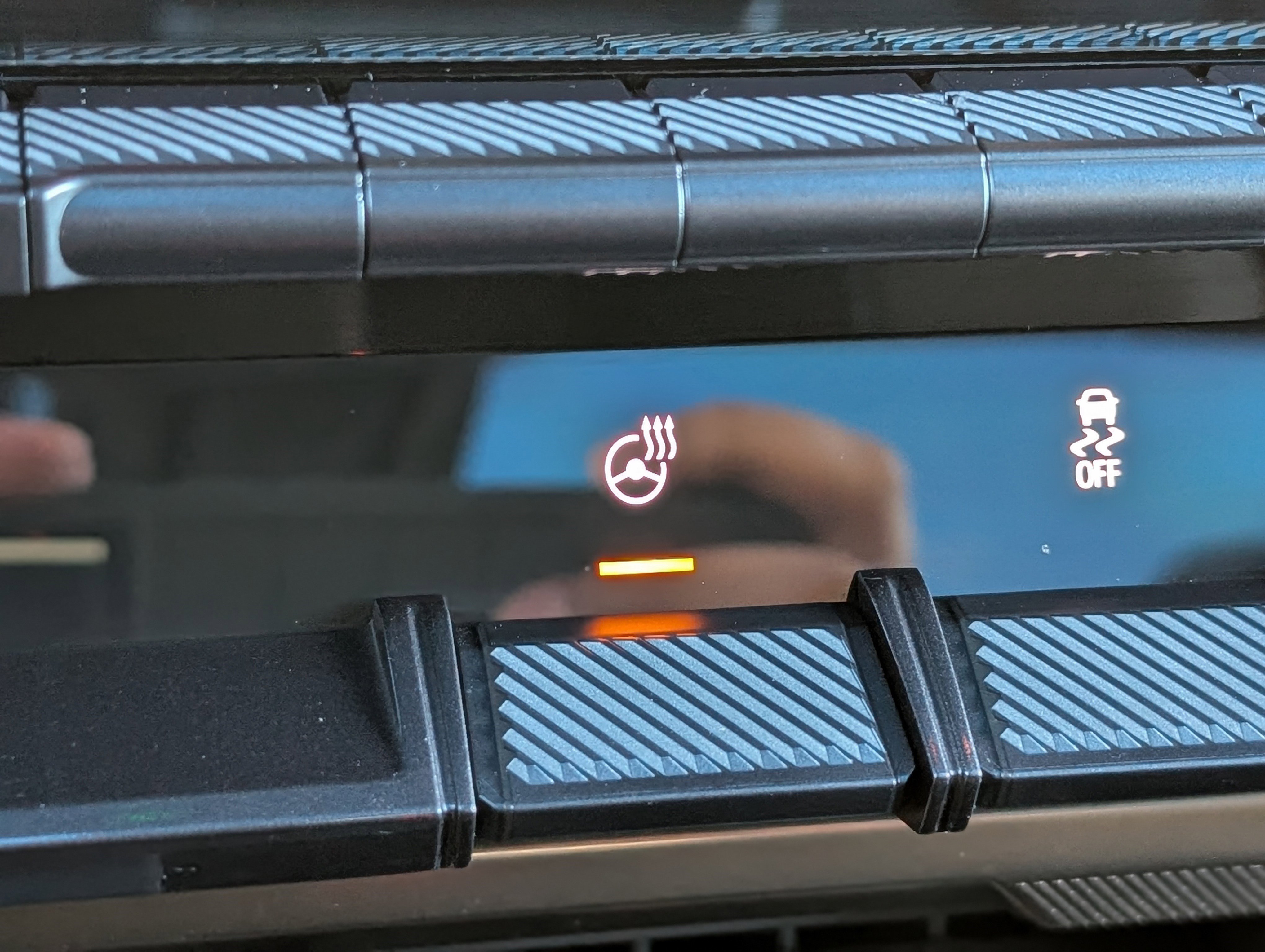 Used 2024 GMC Hummer EV 2X image 34