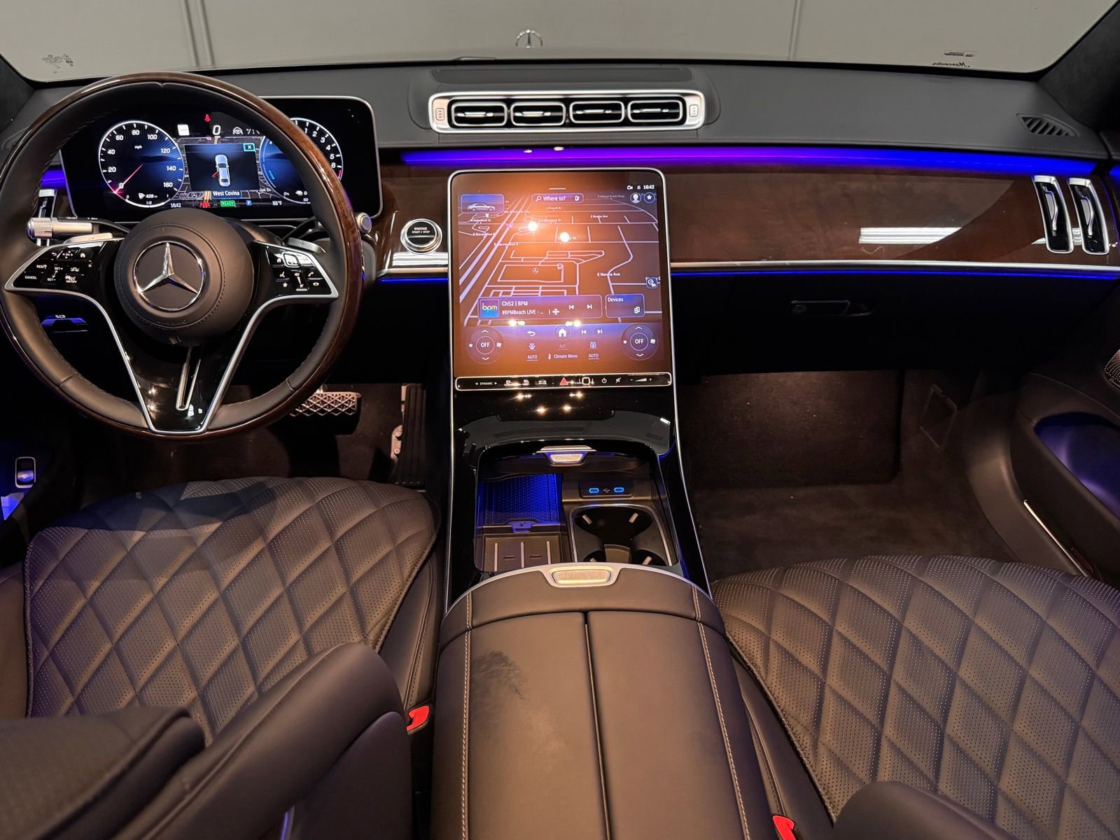 Used 2024 Mercedes-Benz S 580e 4MATIC Sedan image 26