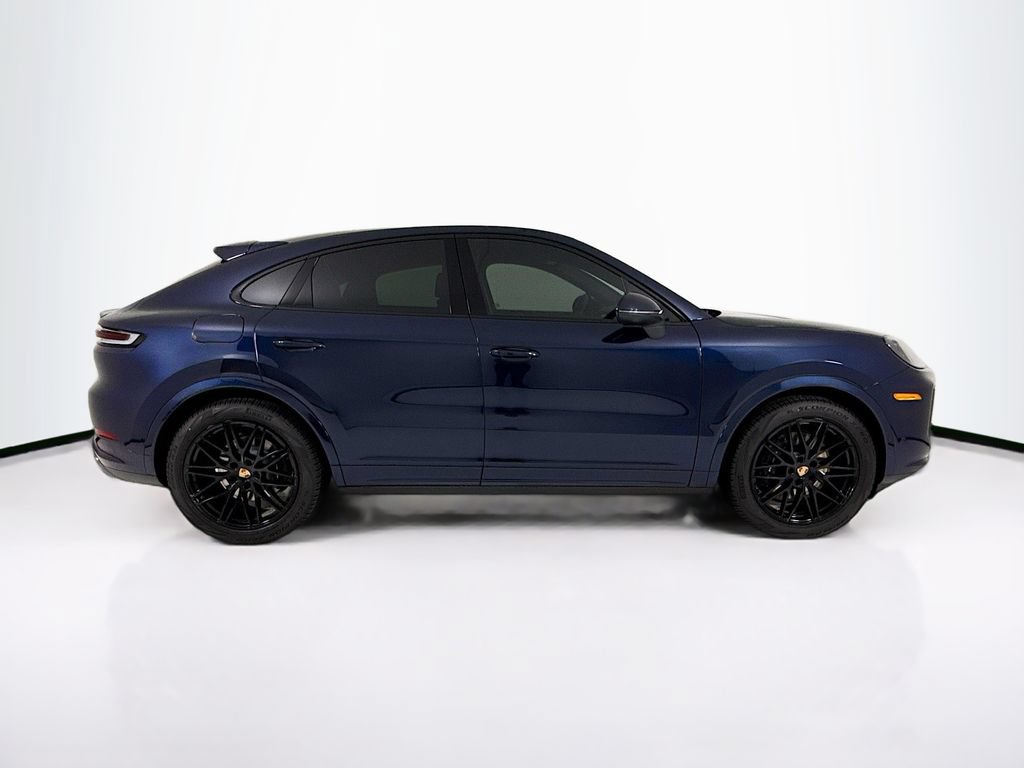 New 2026 Porsche Cayenne Coupe AWD/4WD image 8