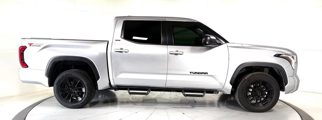 Used 2024 Toyota Tundra SR5 w/ SR5 Premium Package AWD/4WD image 10