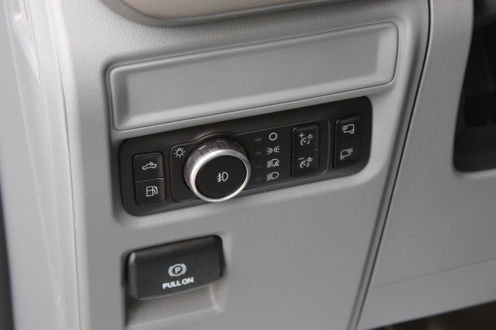 New 2025 Ford F150 XLT w/ Equipment Group 302A MID image 27