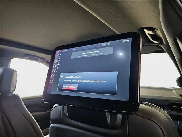 Used 2025 GMC Yukon AT4 Ultimate image 25