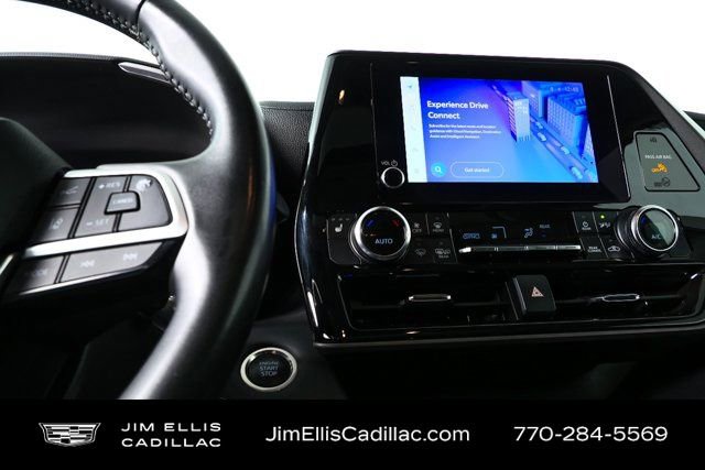 Used 2024 Toyota Highlander XLE image 12