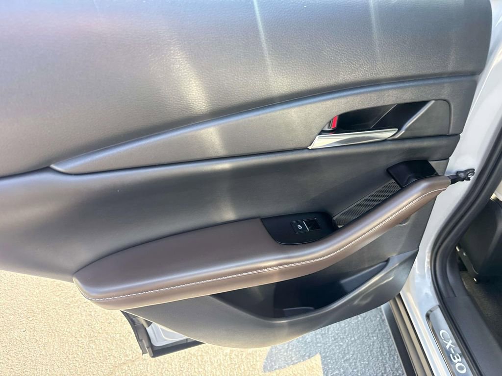 Certified 2025 MAZDA CX-30 AWD 2.5 S w/ Premium Package image 10