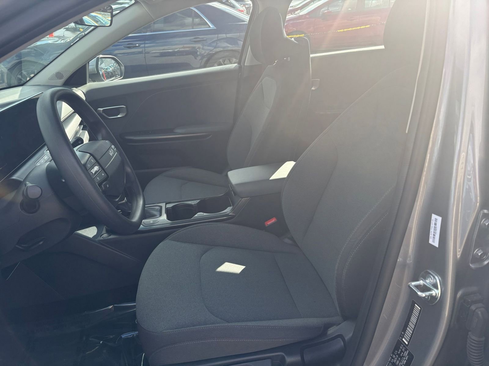 Used 2025 Kia K4 FWD image 34