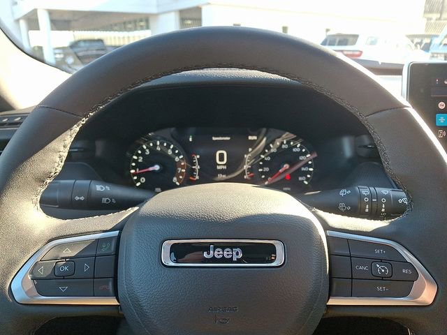 New 2026 Jeep Compass Latitude image 14