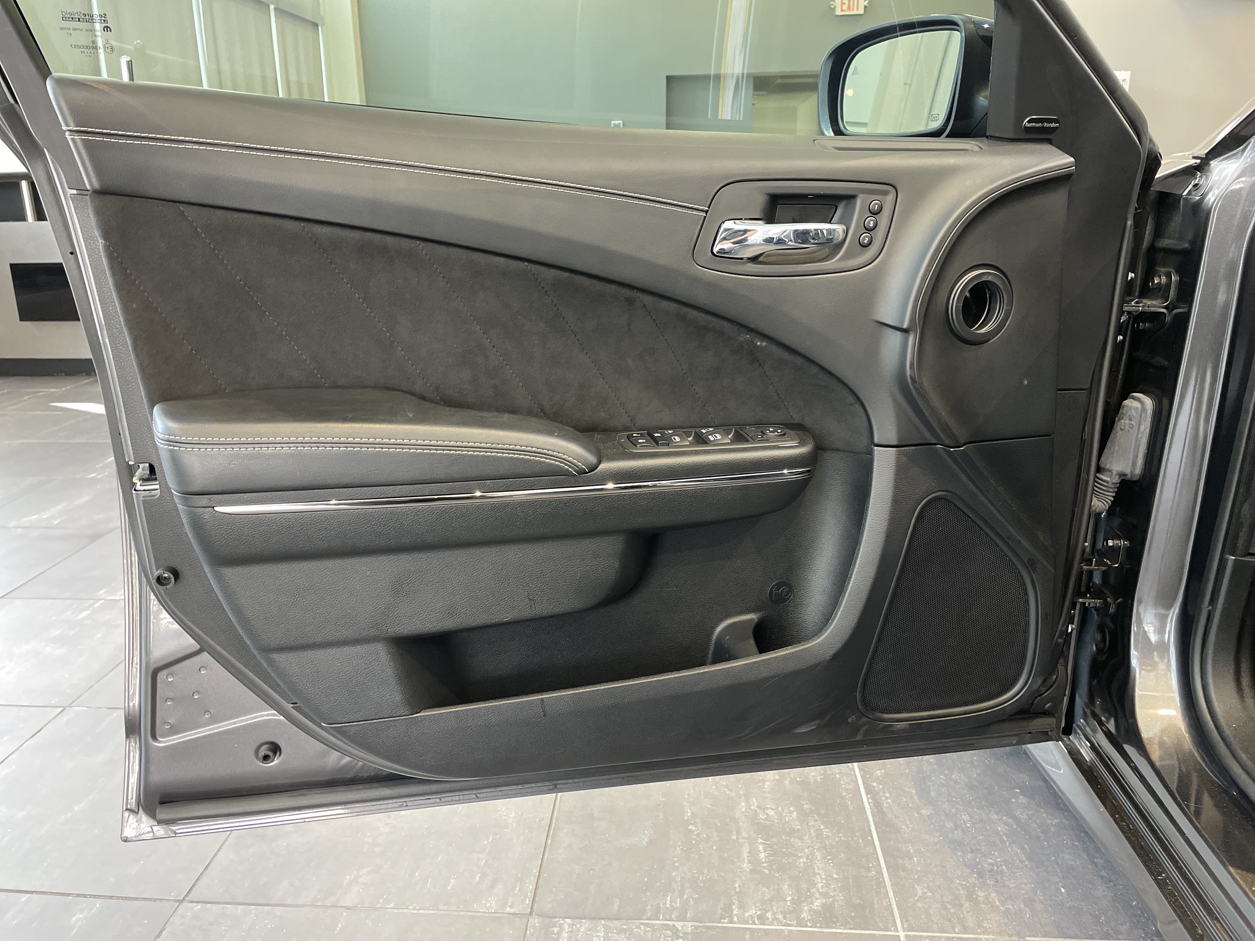 Used 2023 Dodge Charger SRT Hellcat w/ Harman/Kardon Audio Group RWD image 15
